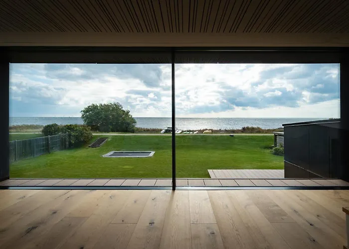 Ocean View In First Row. Architectural Pearl